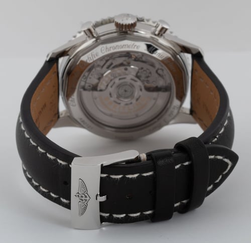 Rear / Band View of Navitimer 1 B01 Chronograph 43