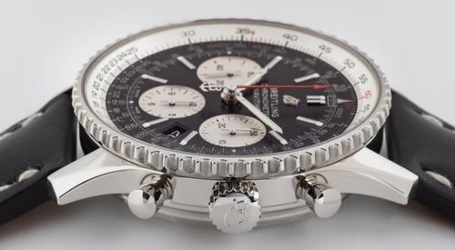 Crown Side Shot of Navitimer 1 B01 Chronograph 43