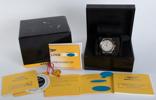 Box / Paper shot of Navitimer Montbrillant Legende