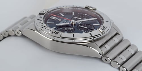 9' Side Shot of Chronomat B01 42