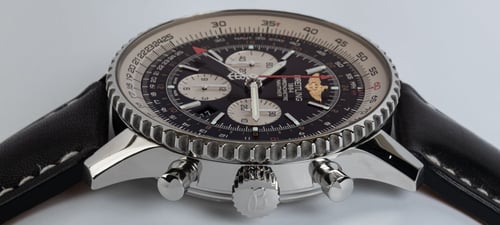 Crown Side Shot of Navitimer GMT 48