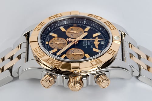 Crown Side Shot of Chronomat 44