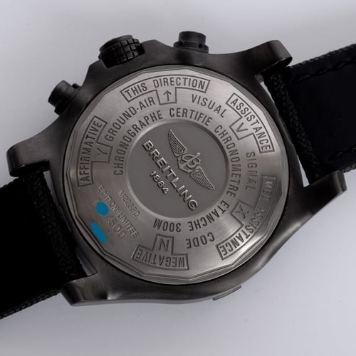 Caseback of Super Avenger Military 24H