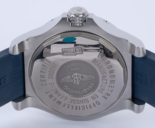 Caseback of Avenger Seawolf