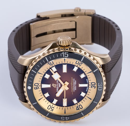 Breitling SuperOcean Automatic 44 : N17376201Q1S1