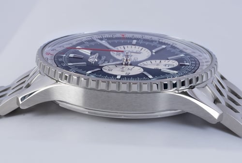 9' Side Shot of Navitimer B01 Chronograph 46