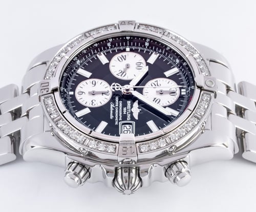 Crown Side Shot of Chronomat Evolution