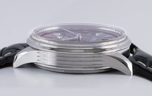 9' Side Shot of Premier B01 Chronograph 42