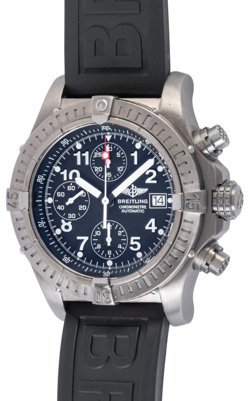 Breitling - Chrono Avenger E13360