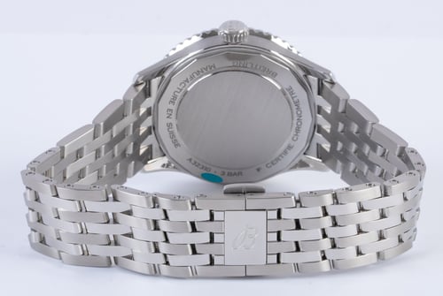 Rear / Band View of Navitimer Auto GMT 41