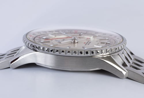 9' Side Shot of Navitimer Auto GMT 41