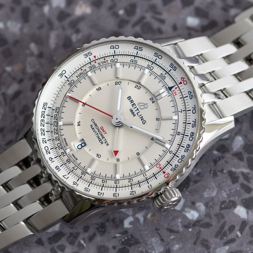 Stylied photo of  of Navitimer Auto GMT 41