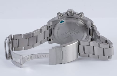 Open Clasp Shot of Avenger Chronograph GMT 45