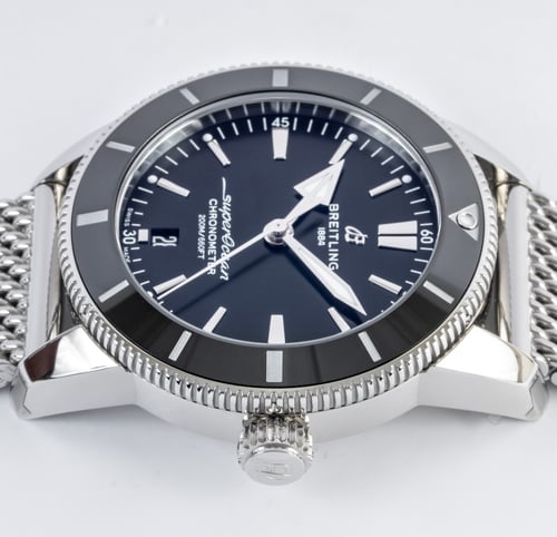 Crown Side Shot of SuperOcean Heritage B20 44