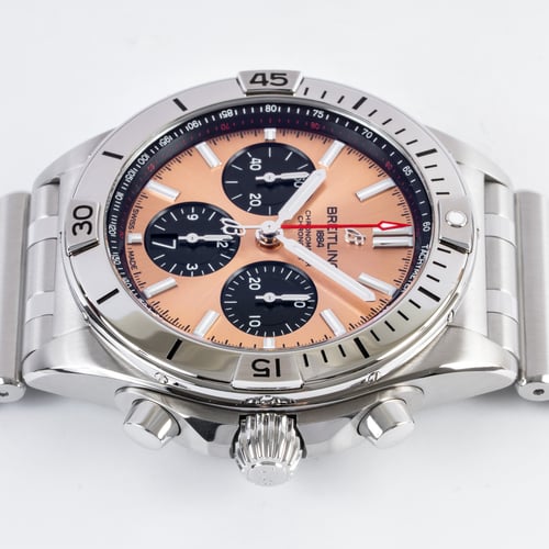 Crown Side Shot of Chronomat B01 42