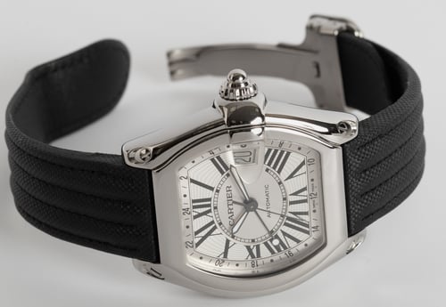 Dial Shot of Roadster GMT XL