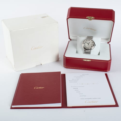 Box / Paper shot of Ballon Bleu de Cartier