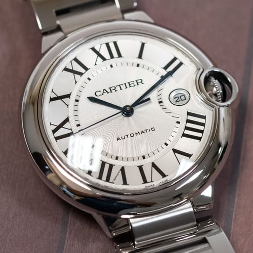 Stylied photo of  of Ballon Bleu de Cartier
