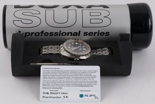 Box / Paper shot of Sub 5000T Sharkhunter