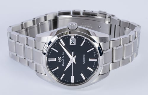 Front View of Heritage Automatic