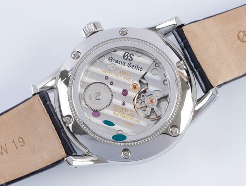 Caseback of Elegance 37MM