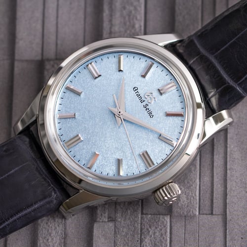 Stylied photo of  of Elegance 37MM