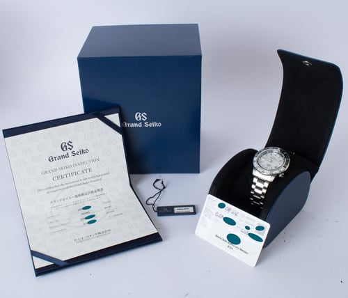 Box / Paper shot of Sport GMT Hi-Beat
