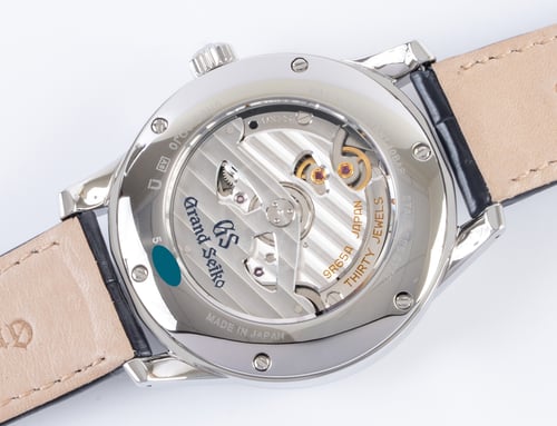 Caseback of Elegance 'Skyflake'