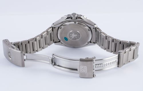 Open Clasp Shot of 'Ushio' Spring Drive Evolution Diver