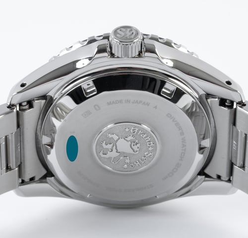 Caseback of Hi-Beat 36000 Professional 600m Diver