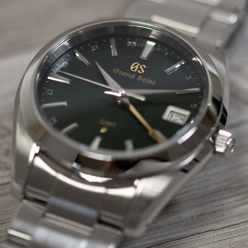 Extra Shot of Elegance GMT Caliber 9F 25TH Anniversary LE