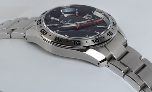 9' Side Shot of Quartz Sport GMT