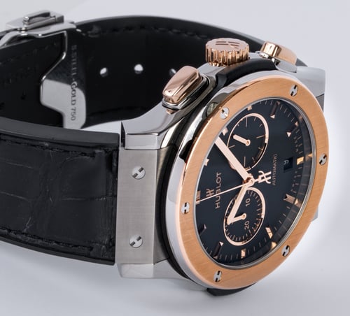 Dial Shot of Classic Fusion Chrono 42mm