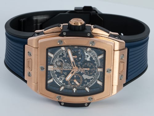 Dial Shot of Spirit of Big Bang King Gold Blue