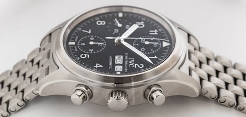 Crown Side Shot of Fliegerchronograph