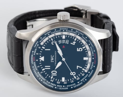 Front View of Pilot's World Timer