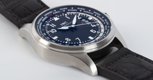 9' Side Shot of Pilot's World Timer