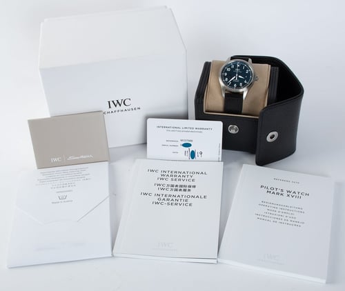 Box / Paper shot of Pilot's Watch Mark XVIII