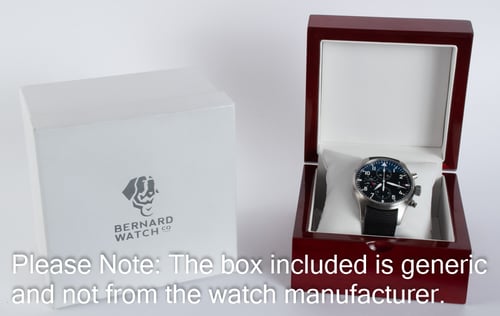 Box / Paper shot of Pilot's Chronograph