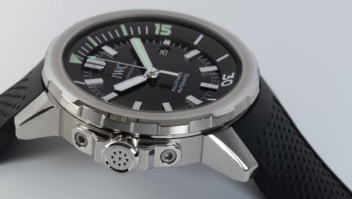 9' Side Shot of Aquatimer