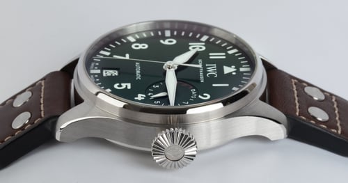Crown Side Shot of Big Pilot's Watch 'Green Edition'