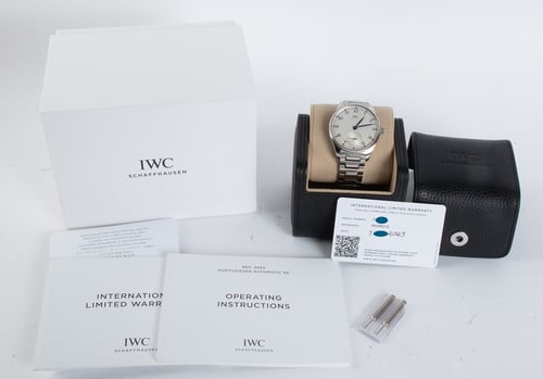 Box / Paper shot of Portugieser Auto 40