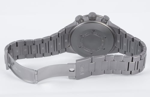Open Clasp Shot of Aquatimer Chrono-Automatic