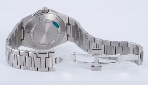 Open Clasp Shot of Ingenieur Automatic 40