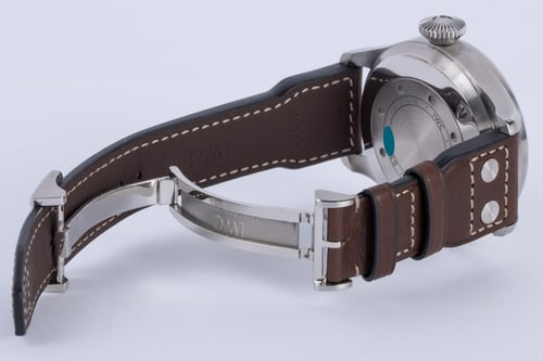 Open Clasp Shot of Big Pilot's Watch 'Green Edition'