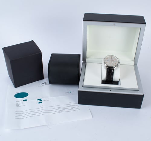 Box / Paper shot of Portugieser Chronograph