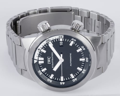 Front View of Aquatimer