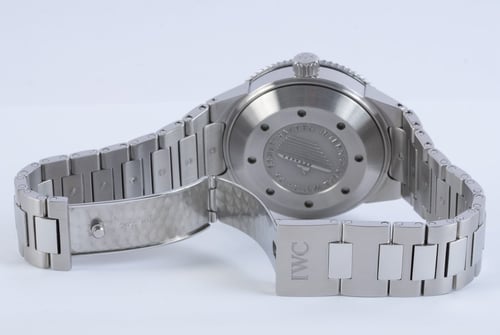 Open Clasp Shot of GST Aquatimer