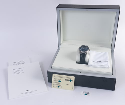 Box / Paper shot of Portugieser 7-Day
