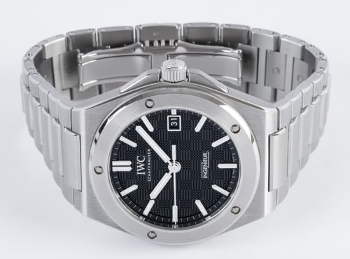 Front View of Ingenieur 40
